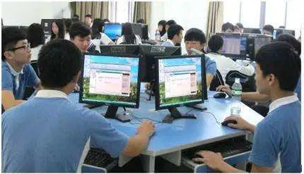 高中电子商务专业怎么学